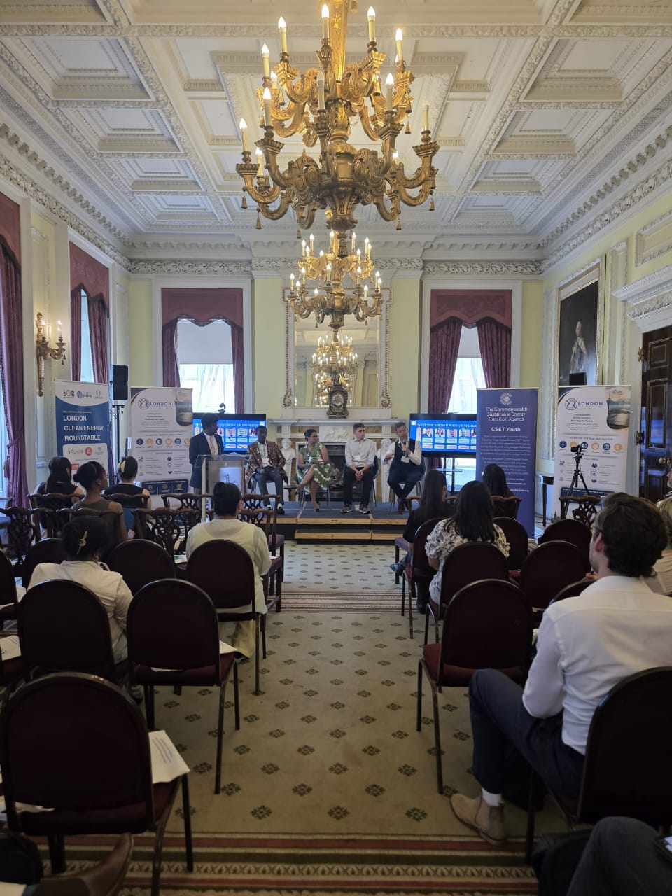 ISYC delegate at Westminster and the Commonwealth Secretariat visit